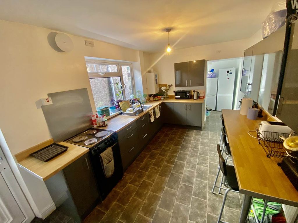 Property photo 1 of 20 Img_3075