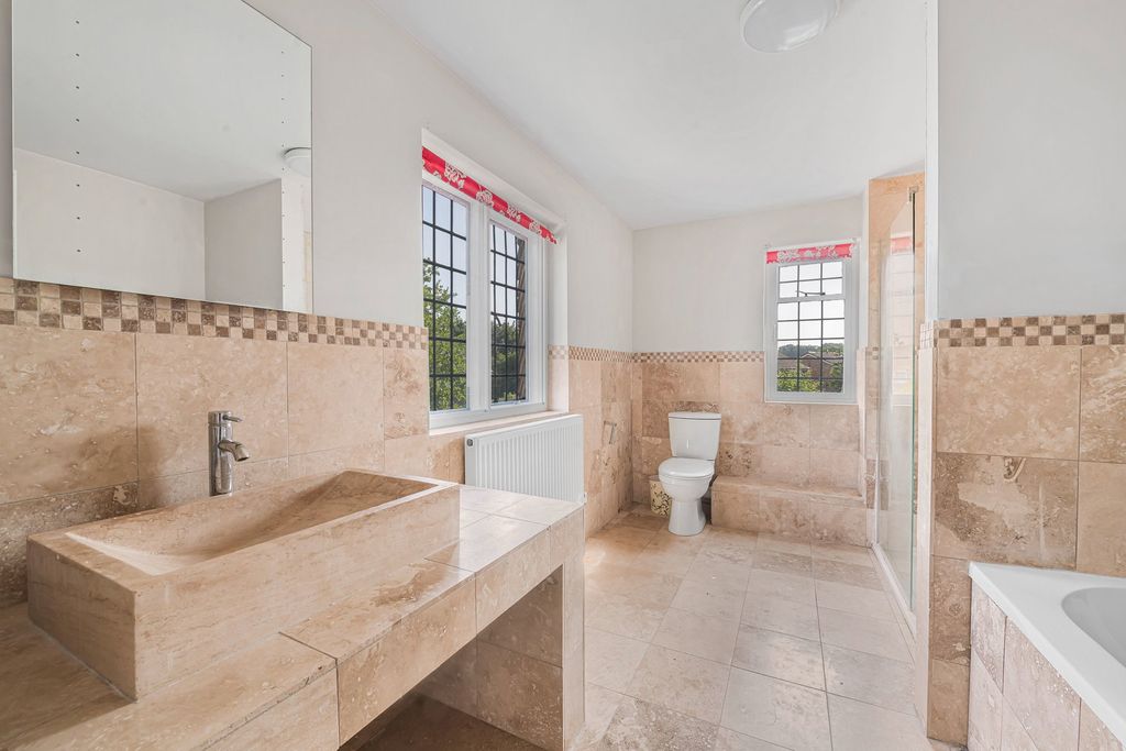 Additional image 11 of 5 bed detached house for saleSouth Grove House, Horsham RH13