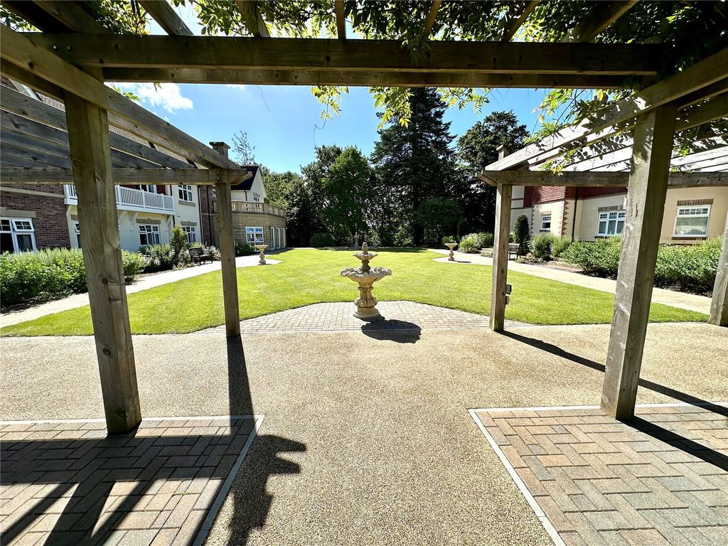 Property photo 3 of 10 Picture No. 08