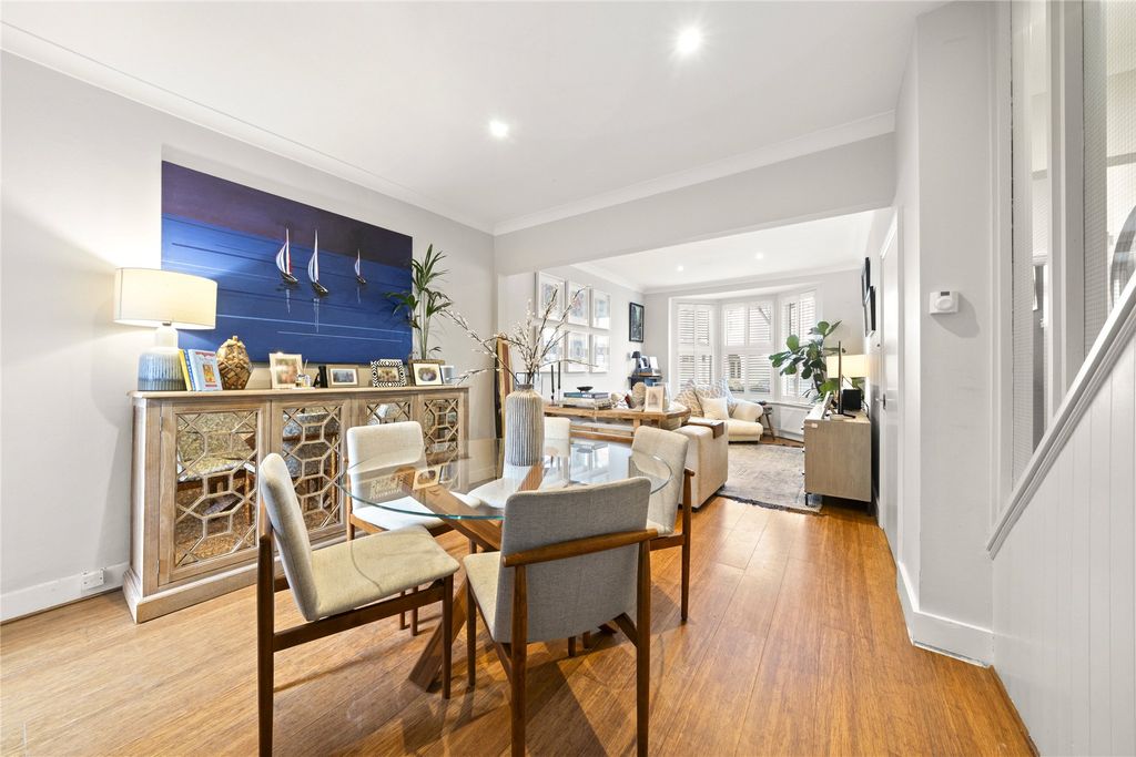 Property photo 2 of 10 Picture No. 09