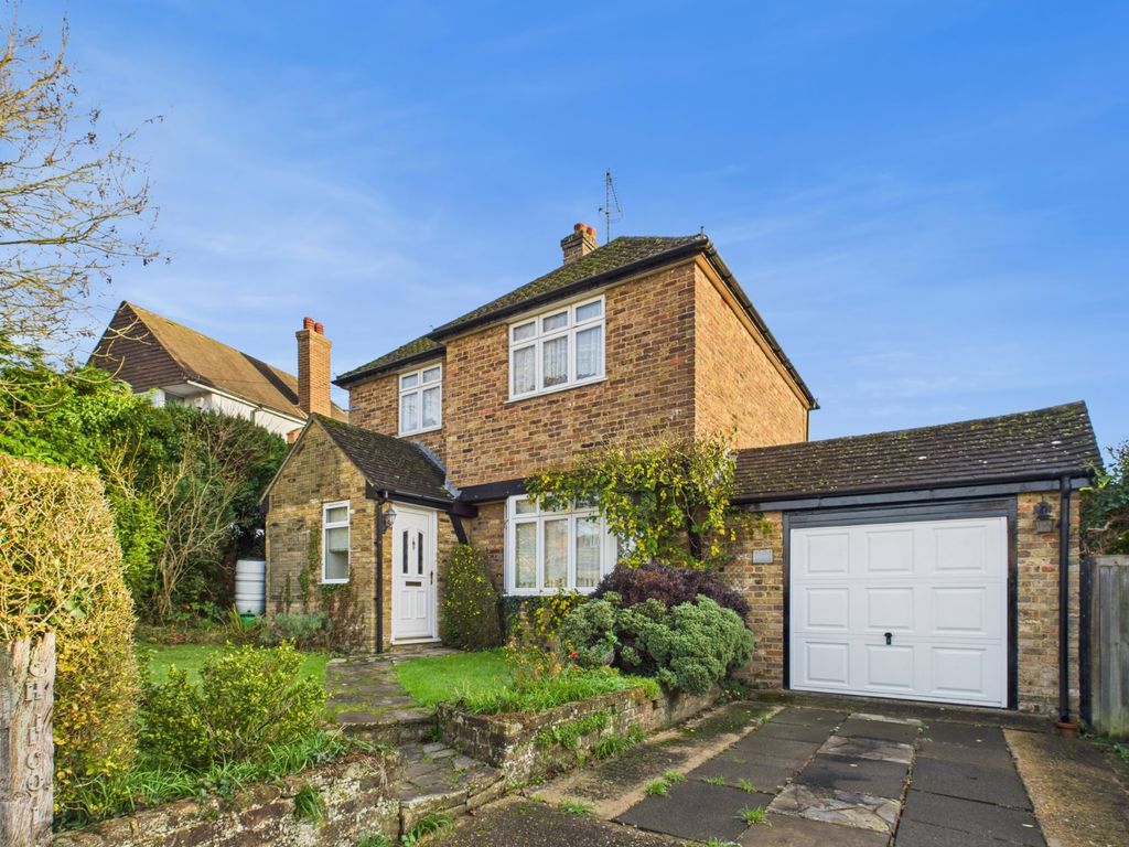 Property photo 1 of 29 Front View