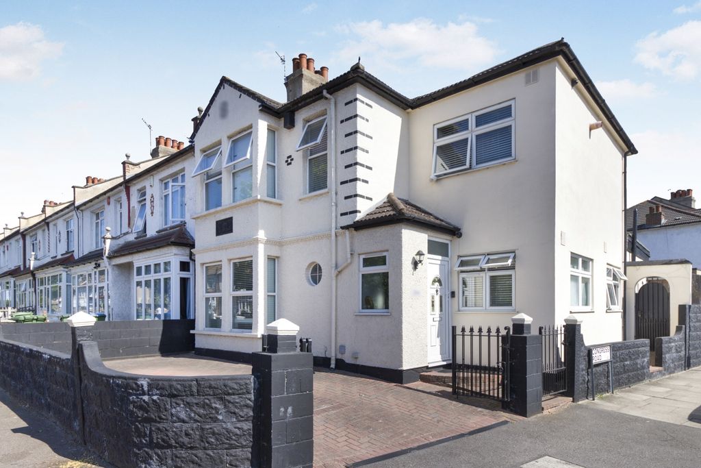 Property photo 1 of 12 Img_7066