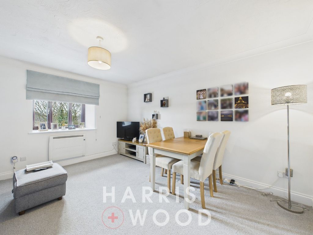 Property photo 2 of 14 4798014