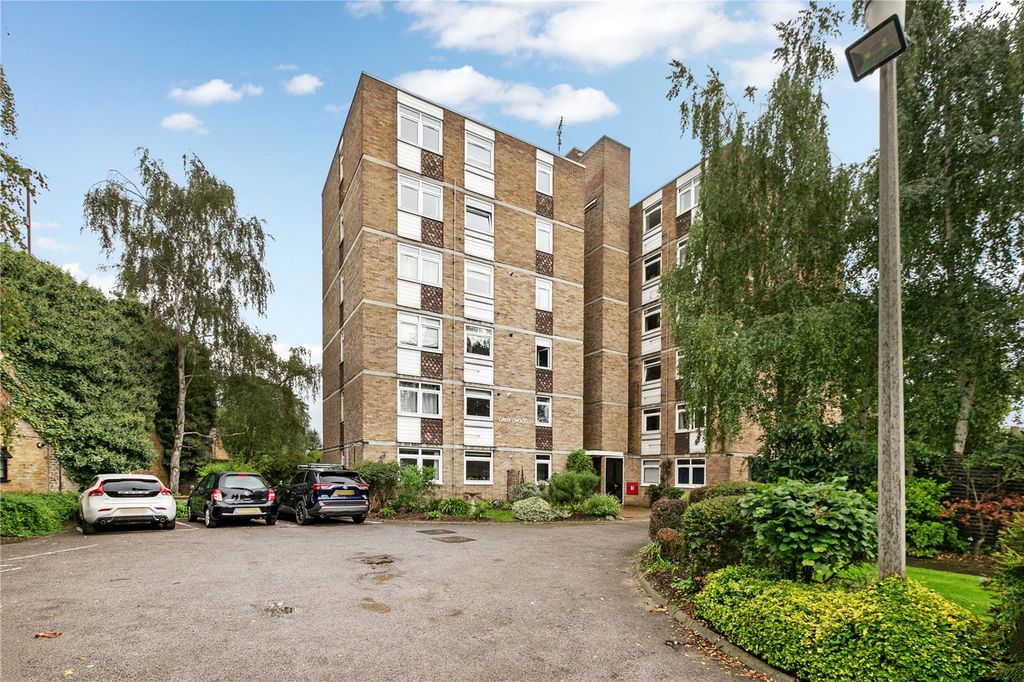 Property photo 2 of 8