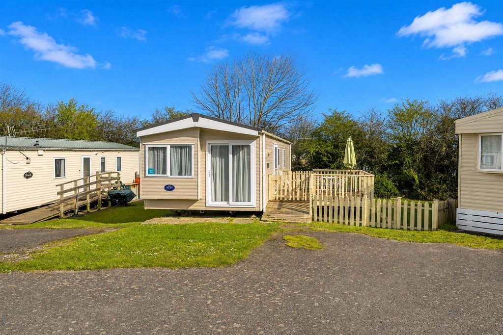 Property photo 1 of 22 Blue Sky.Png