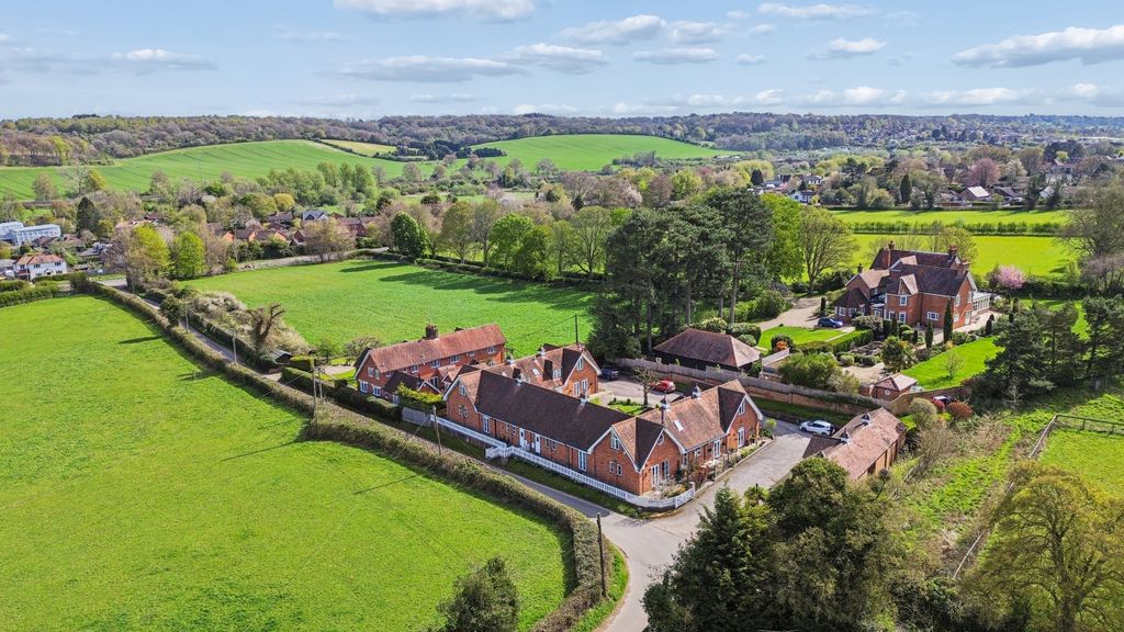 Property photo 1 of 19 Dji_0581