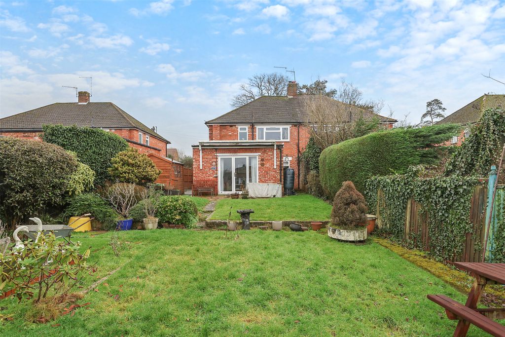 Property photo 2 of 14 Picture No. 28