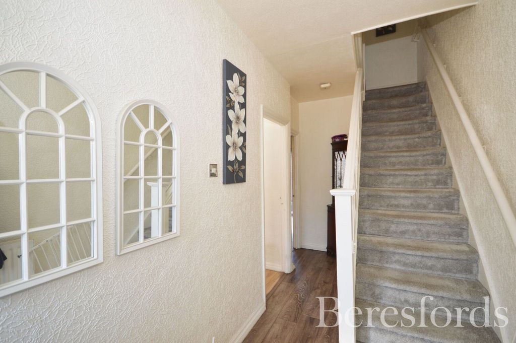 Property photo 2 of 12 Picture No. 02