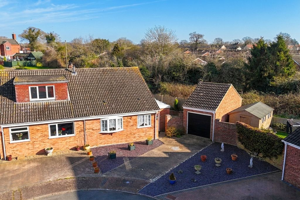 Property photo 3 of 29