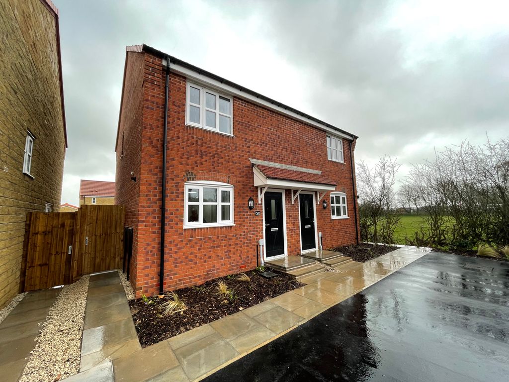 Property photo 1 of 13 Front View