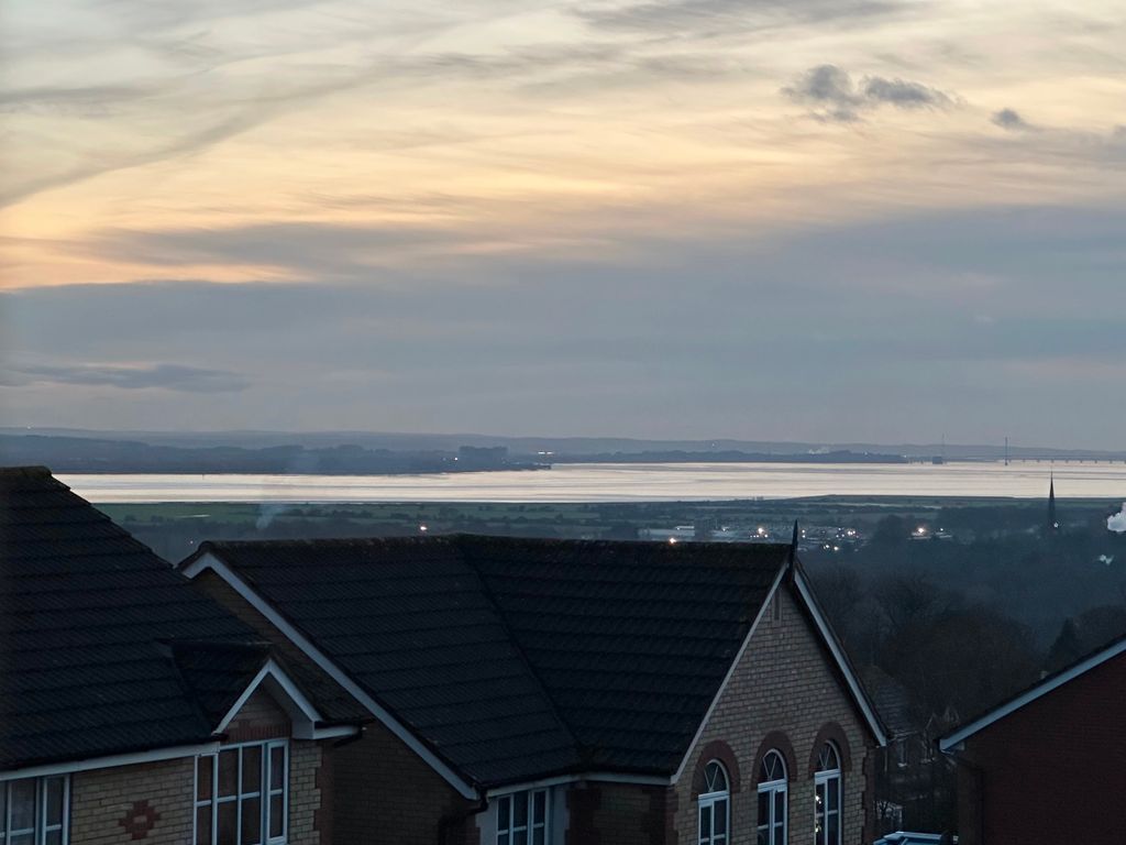 Property photo 3 of 24