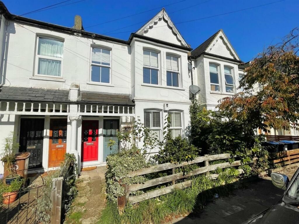 Property photo 1 of 11