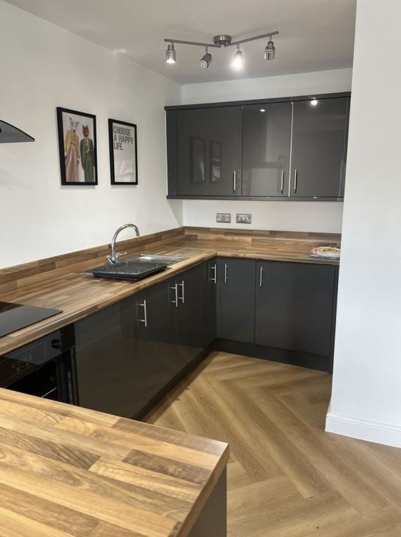 Property photo 3 of 5 9007222.Png