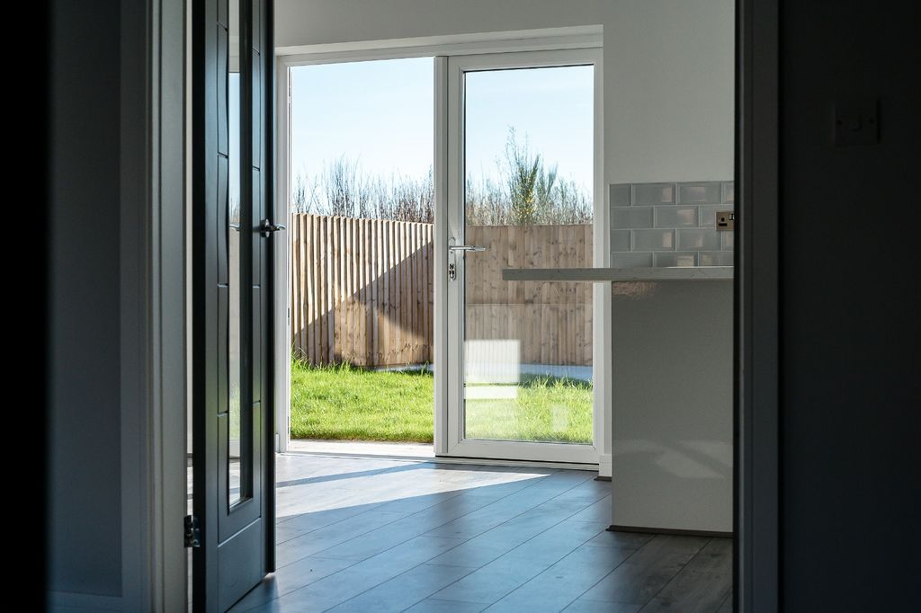 Property photo 3 of 13 2307325