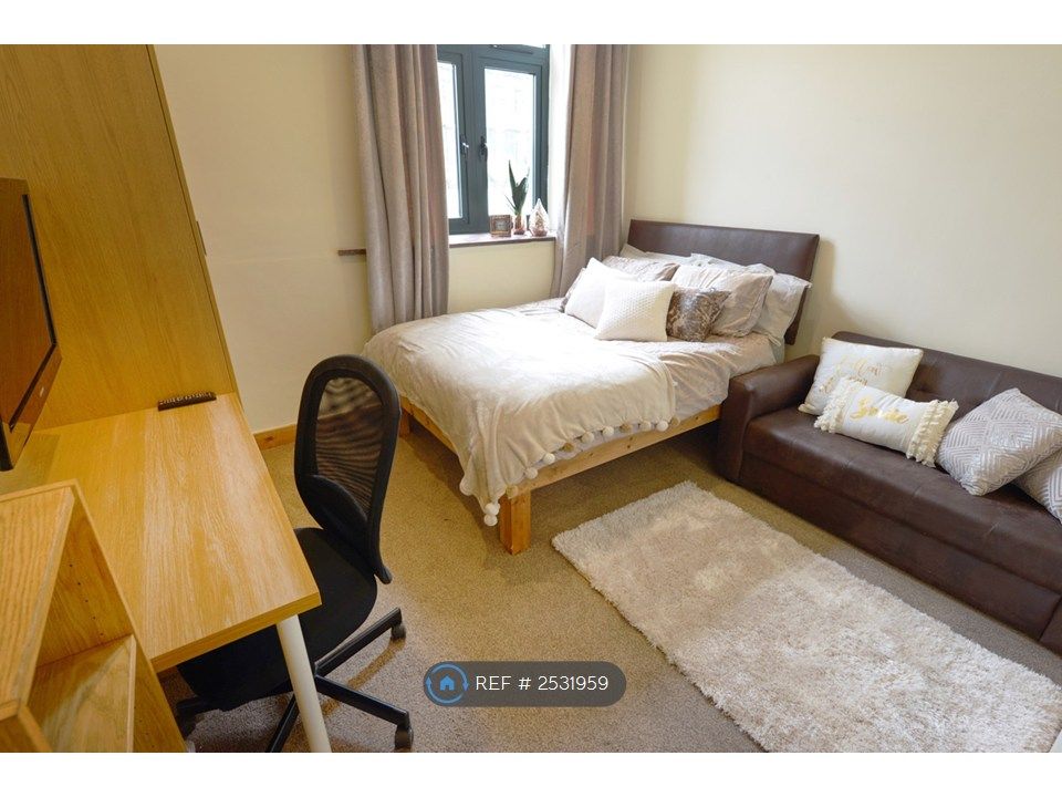 Property photo 2 of 4