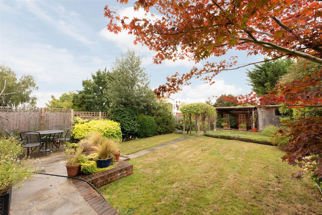 Property photo 3 of 30 Townsend 3.Jpg