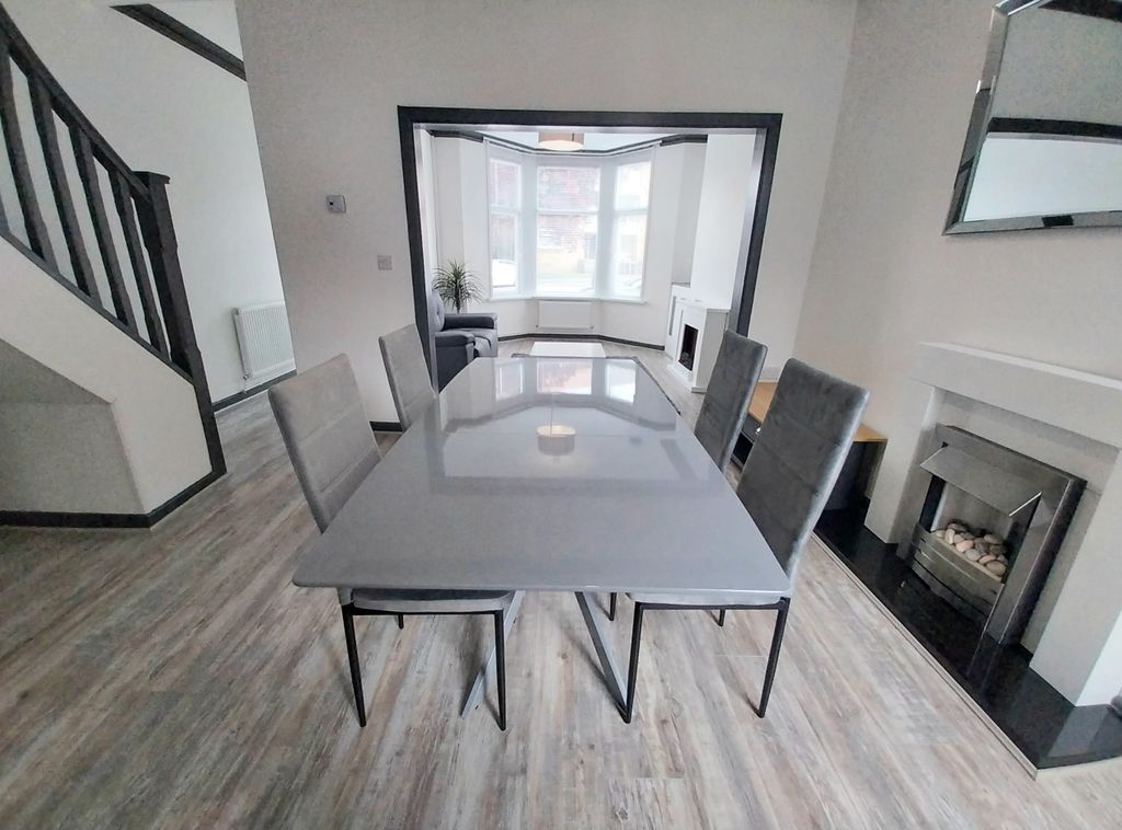 Property photo 3 of 13 Image