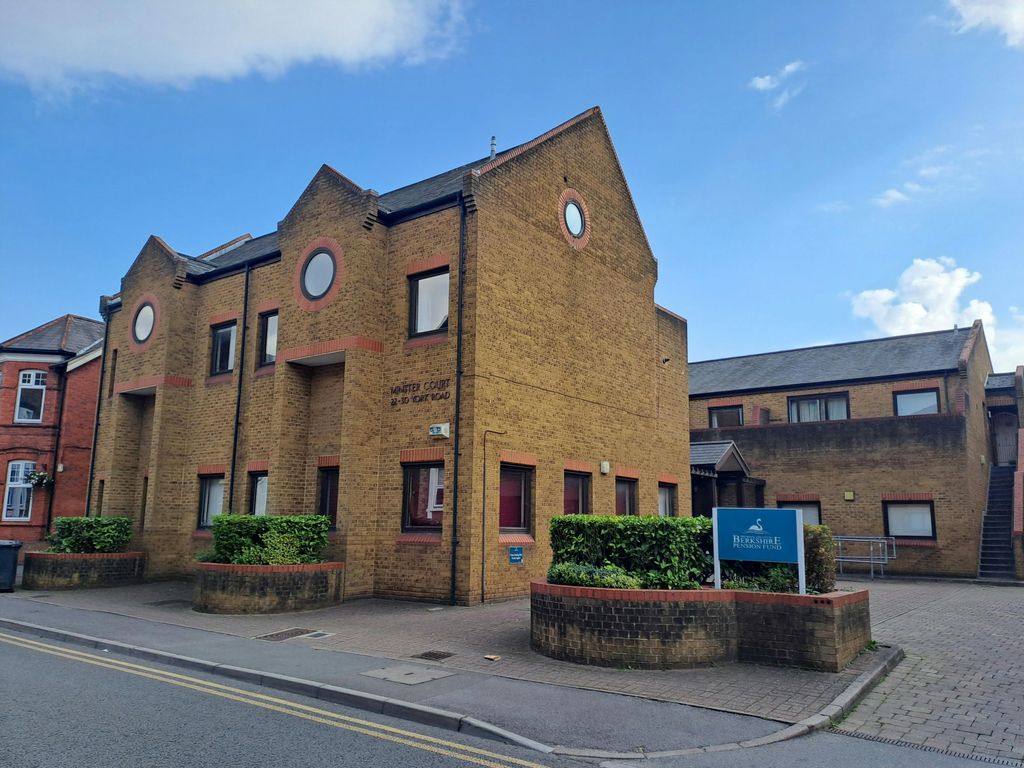 Property photo 1 of 4 1000002246.Jpg