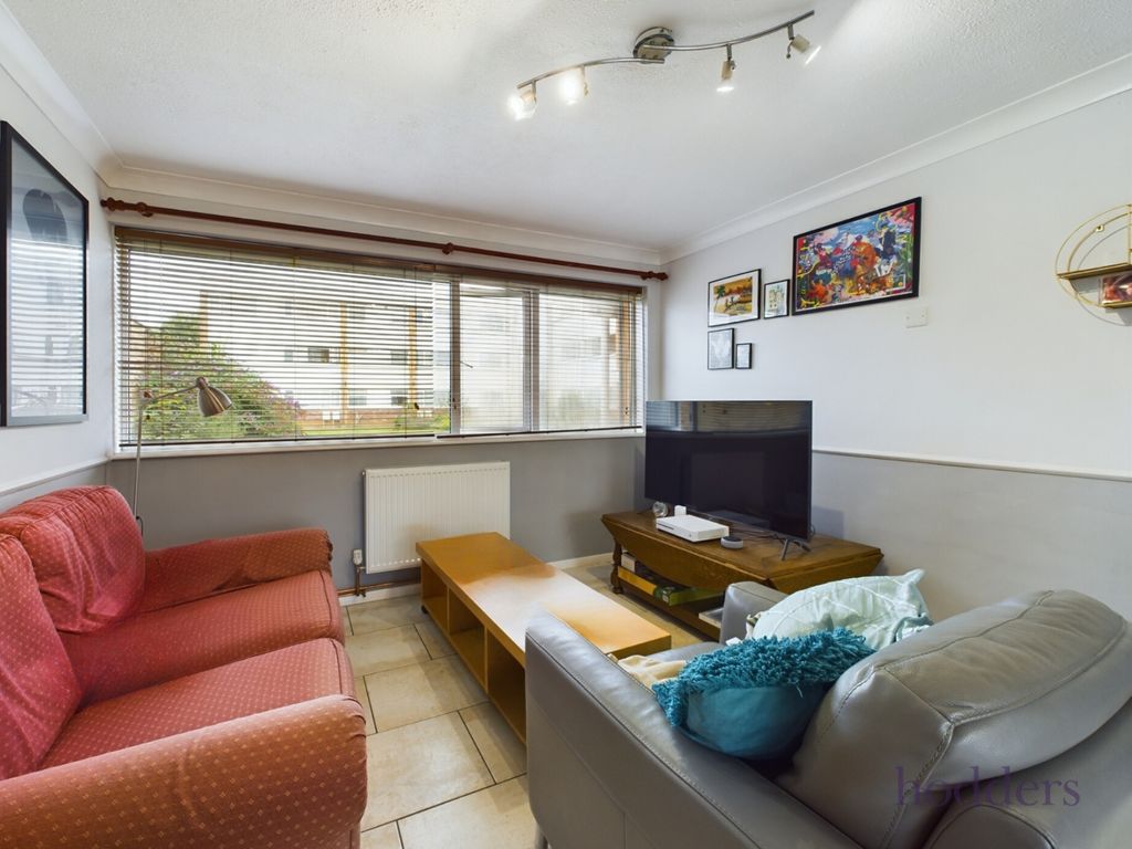 Property photo 3 of 10 Picture No. 06