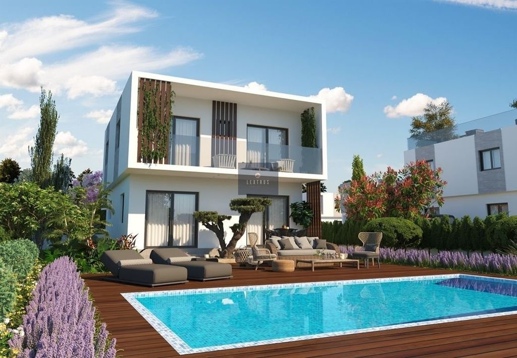 Property photo 3 of 23