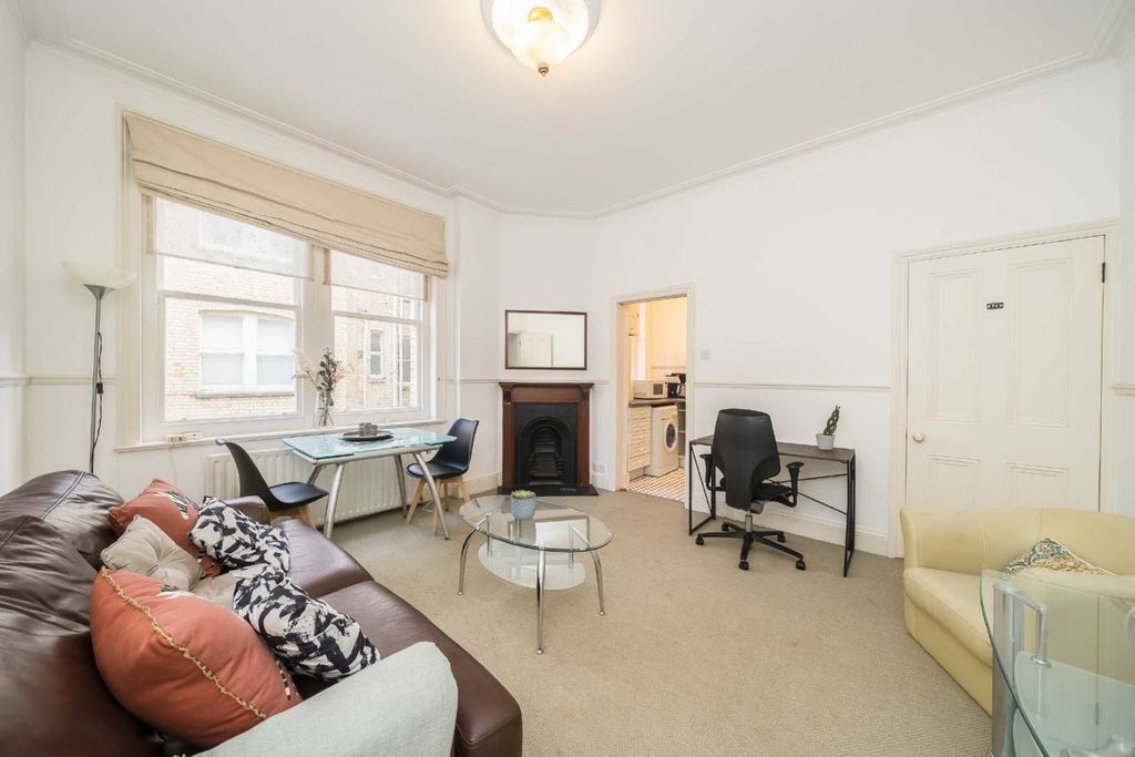 Property photo 2 of 5