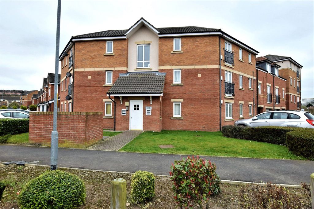 Property photo 1 of 6 External