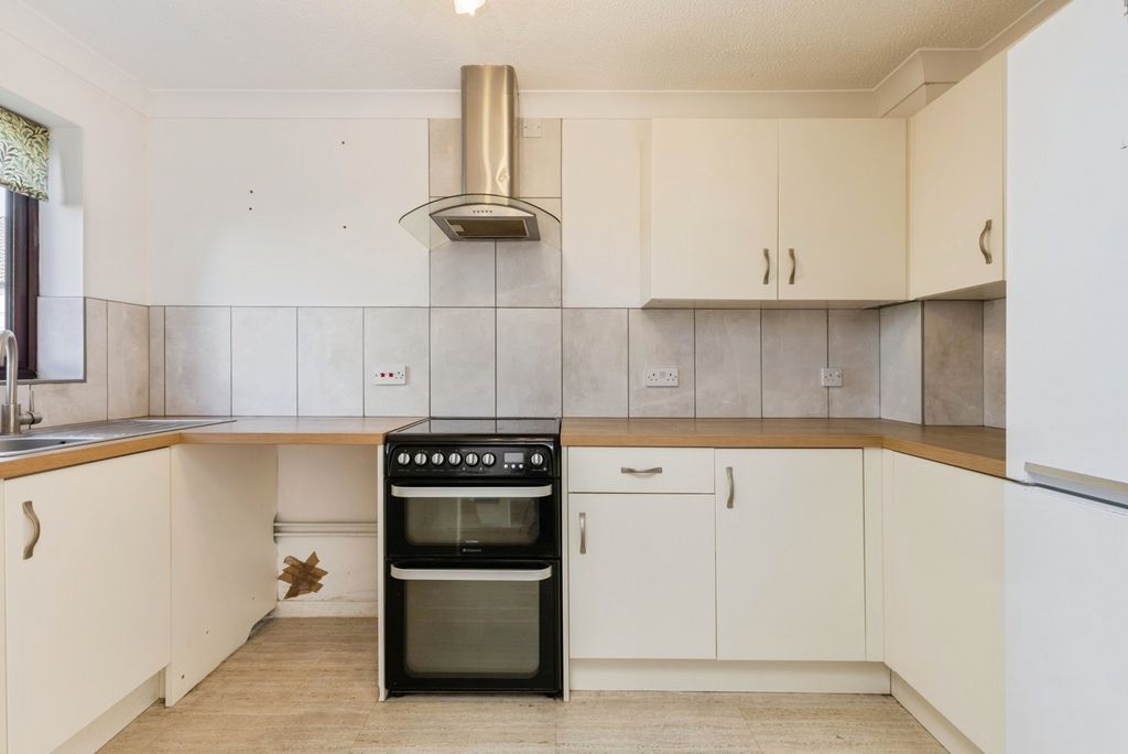 Property photo 3 of 15 Pbox-Img.Jpg