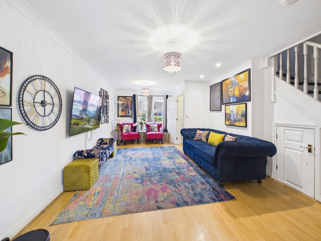 Property photo 2 of 17 Photo 5