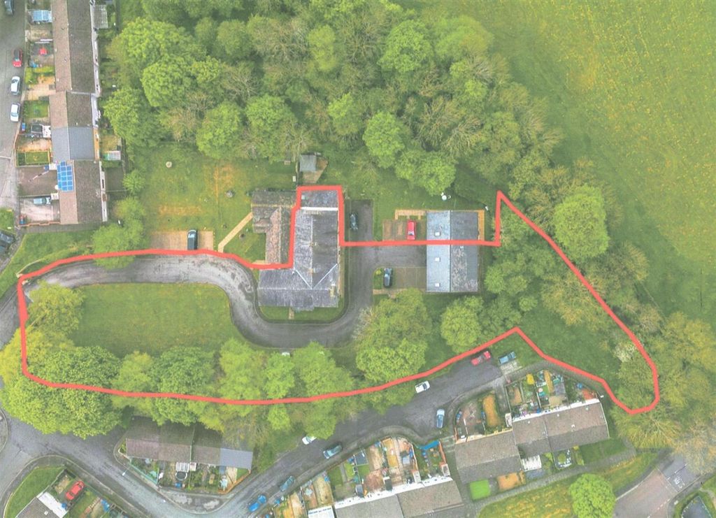 Property photo 1 of 9 Picture Of Land @ Yeoman-Page-001.Jpg