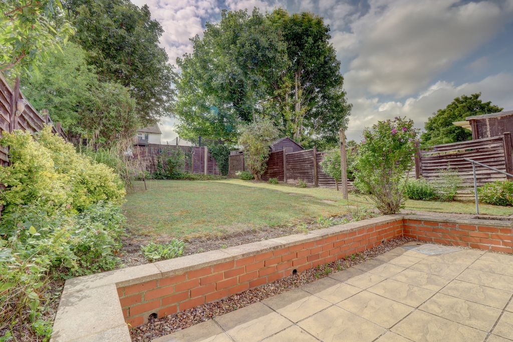 Property photo 2 of 13 Picture No. 11