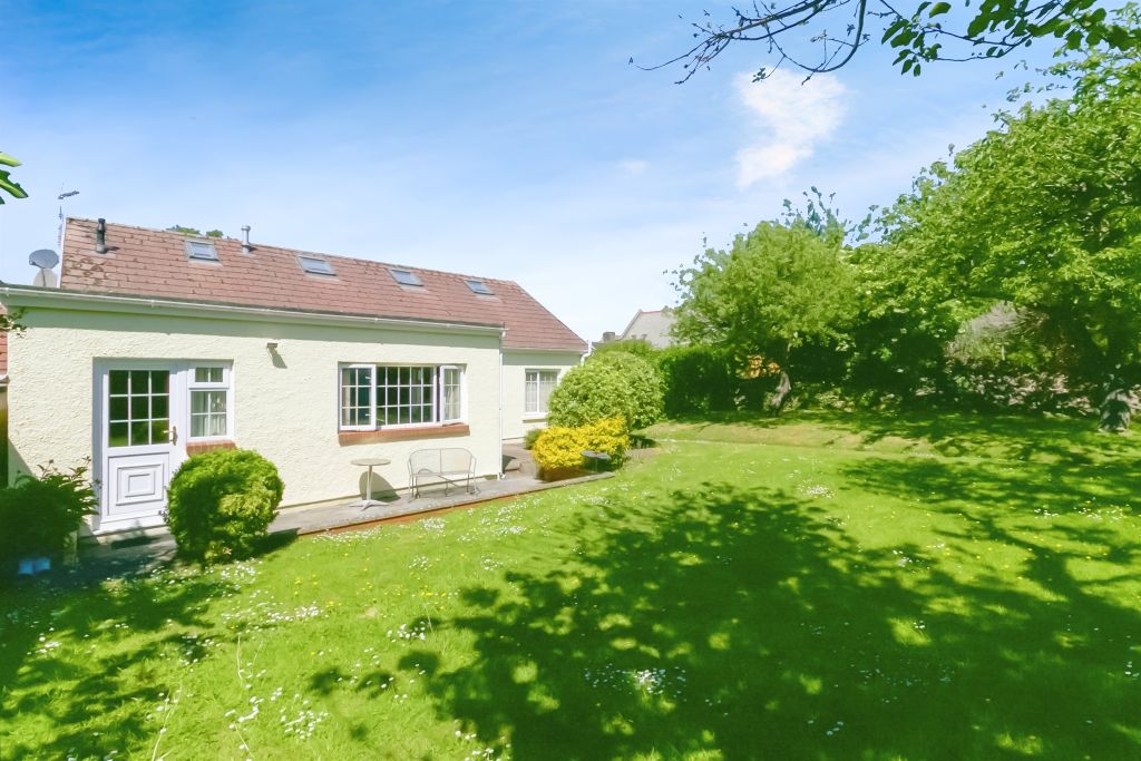 Property photo 2 of 16