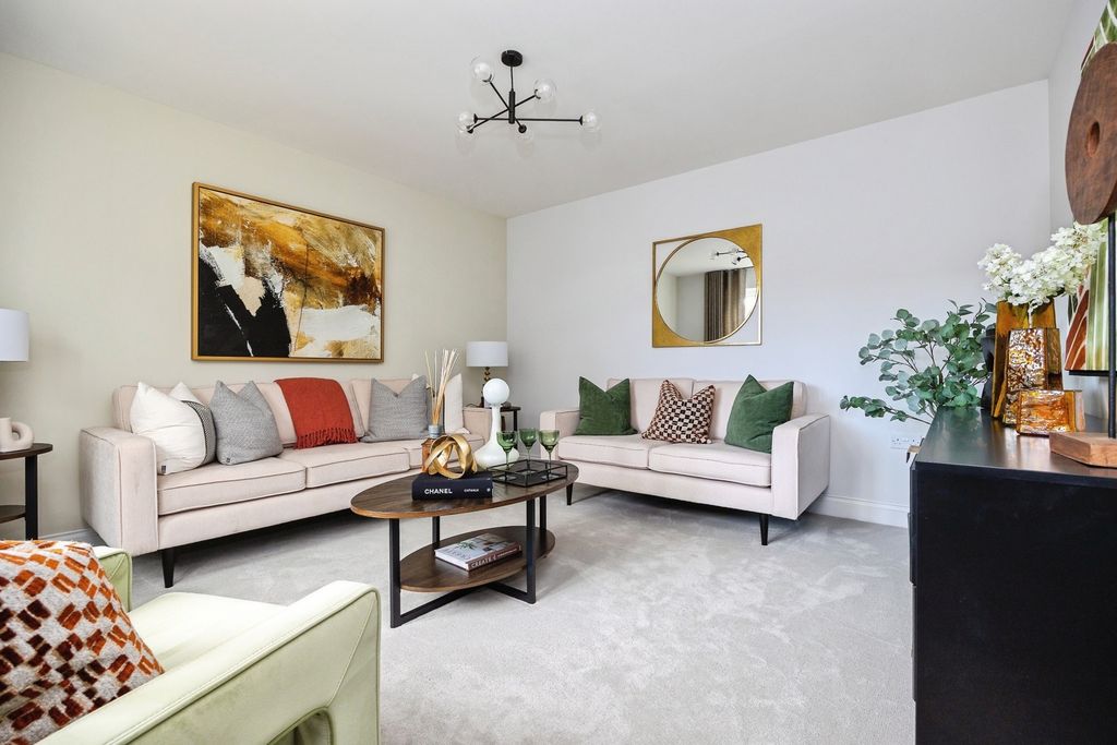 Property photo 2 of 19 Pbox-Img.Jpg