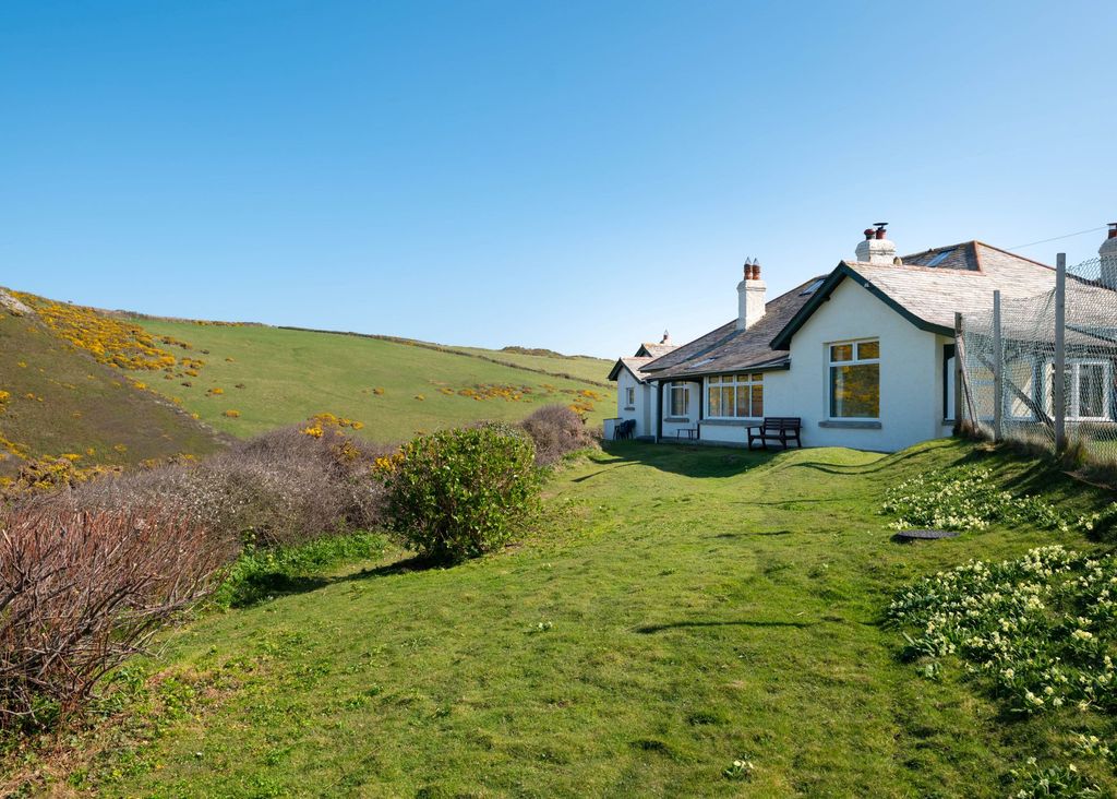 Property photo 3 of 28 683Ec4F724362_Whins-39