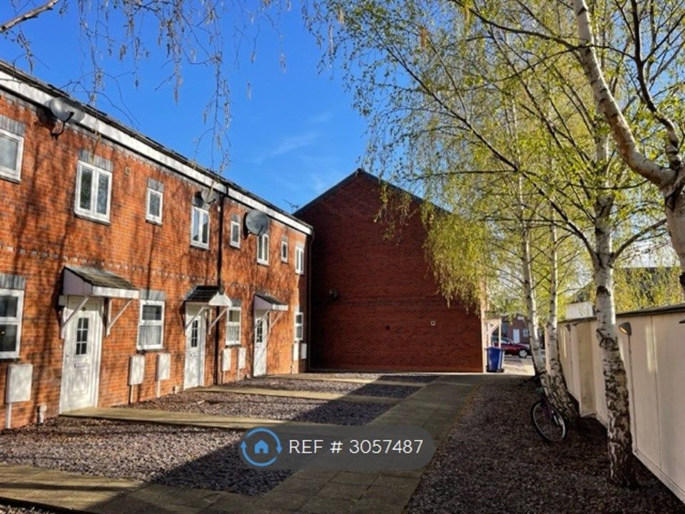 Property photo 3 of 32