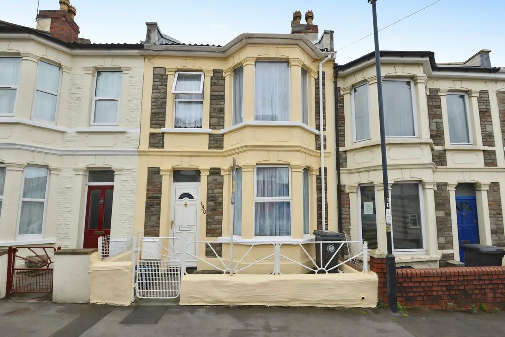 Property photo 1 of 18 ce87Bbb8-Front 20Shot.Jpg