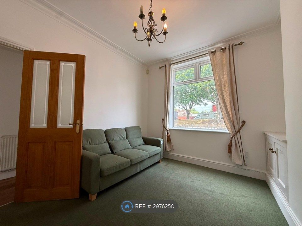 Property photo 3 of 10