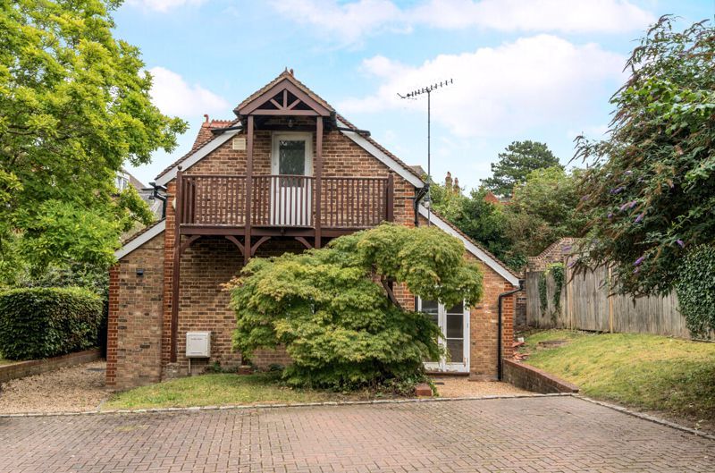 Property photo 1 of 14 Photo 16