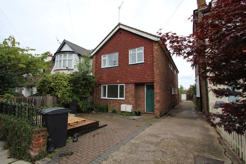 Property photo 1 of 8