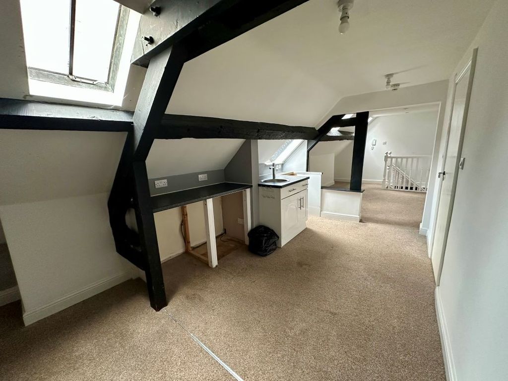 Property photo 2 of 10 Image 2