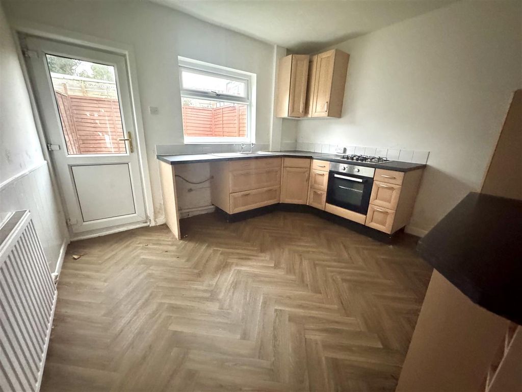 Property photo 3 of 8 Tempimageblckvd.Jpg