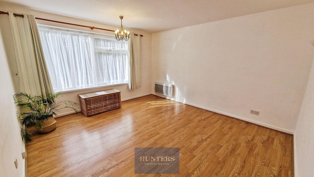 Property photo 3 of 13 Living Room