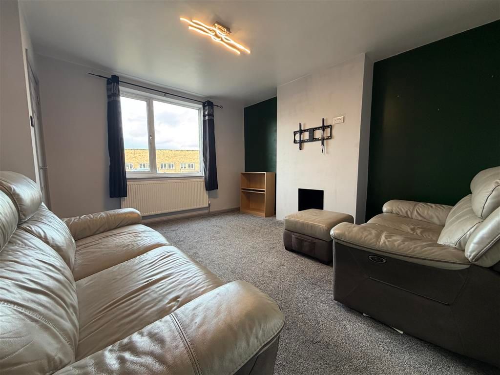 Property photo 3 of 10 Image