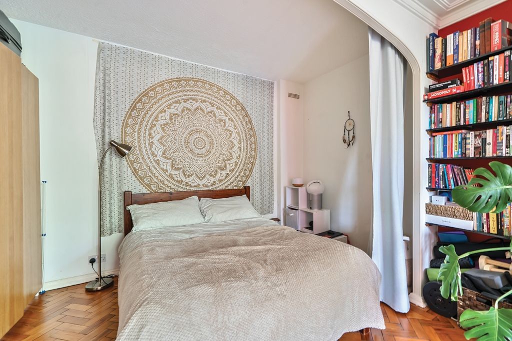 Property photo 3 of 9 1314655-2-68594c1...