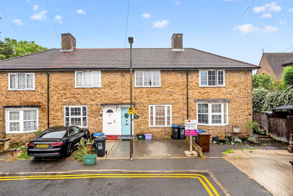 Property photo 1 of 18