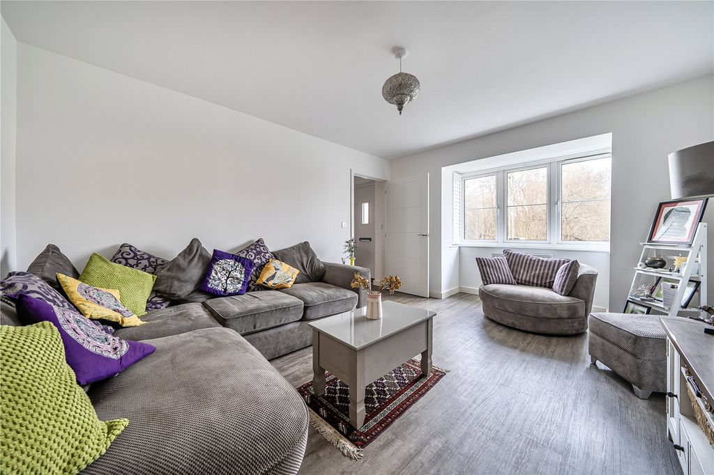 Property photo 3 of 22 Picture 3