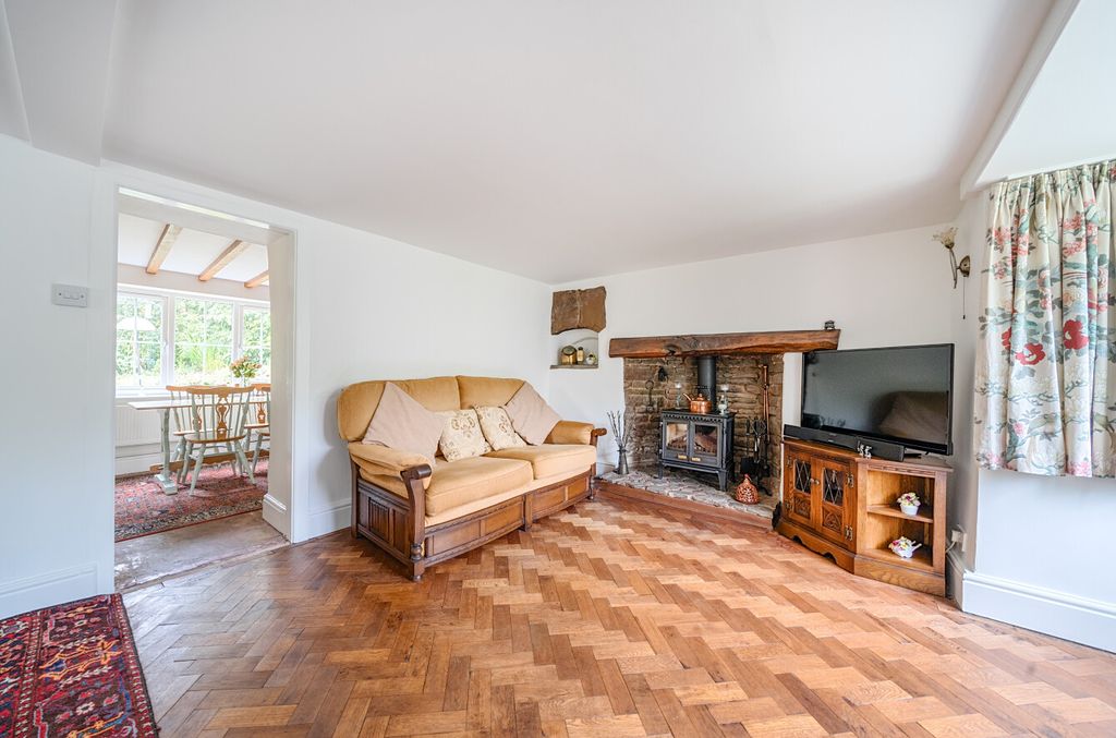Property photo 3 of 24 1287263-7-6829c6c10Cf04-Arw