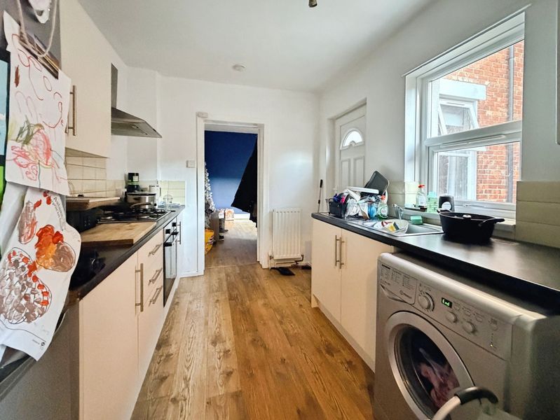 Property photo 3 of 16 Photo 6