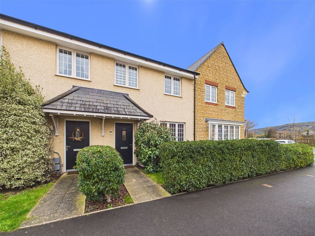 Property photo 1 of 22 Picture No. 96