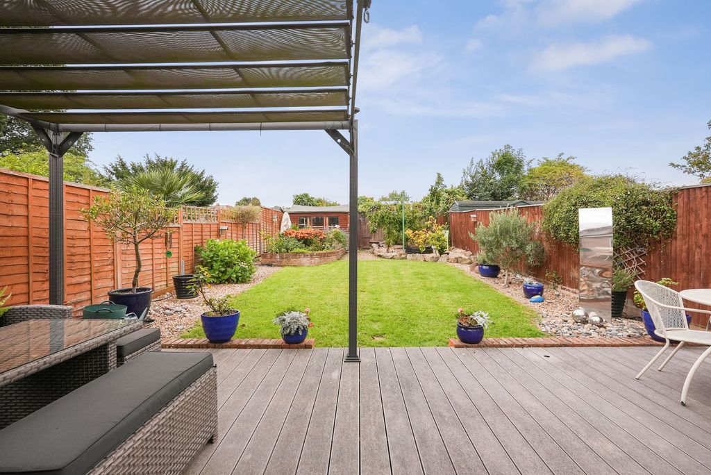 Property photo 2 of 15
