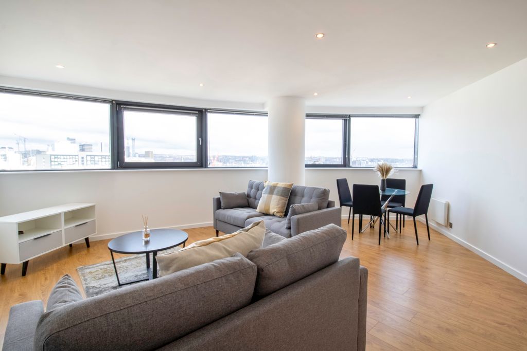 Property photo 3 of 7 Jpg